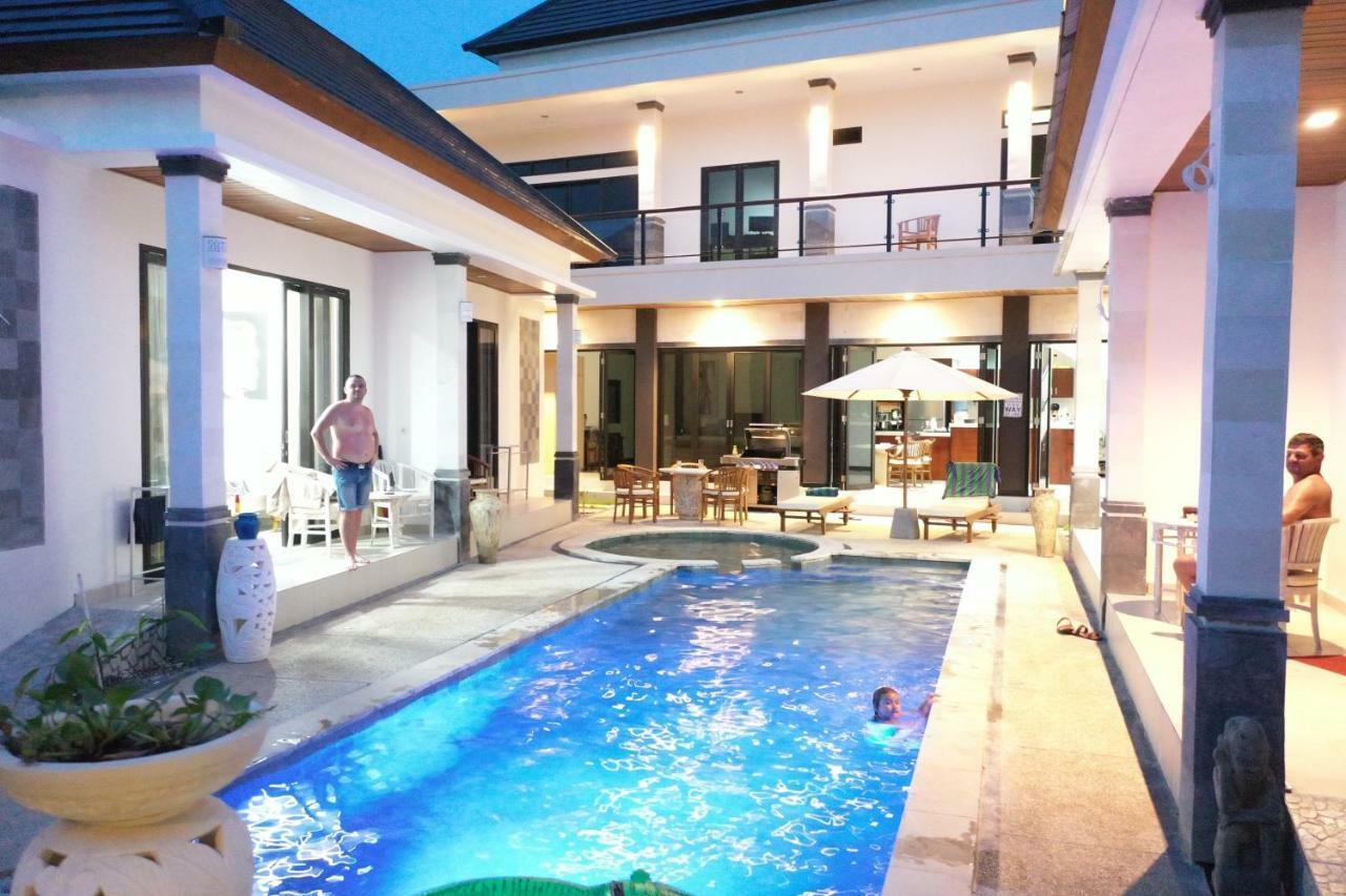 Villa Viking Jimbaran Exterior foto